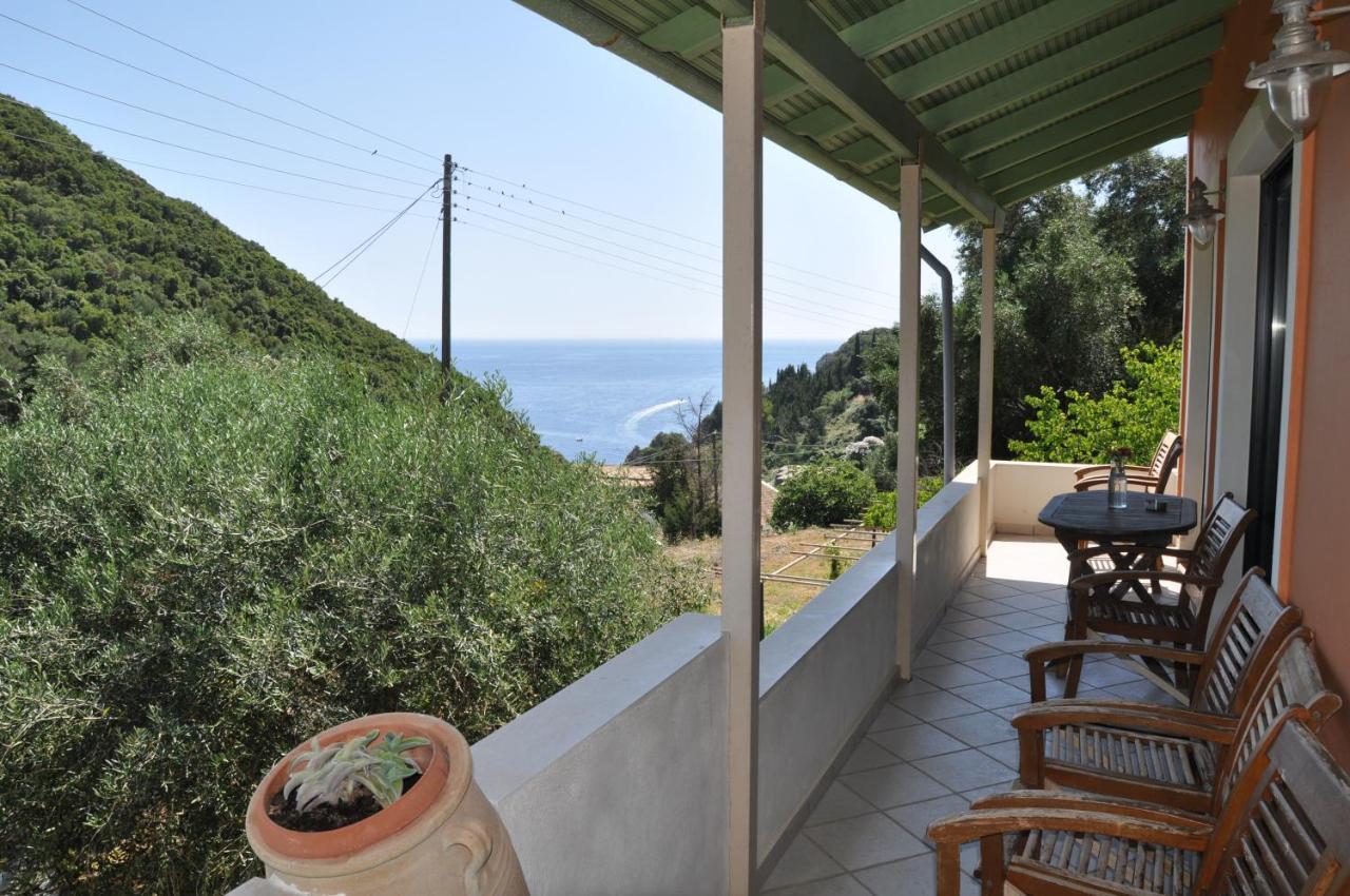 Byronas Apartments Paleokastritsa Exterior photo